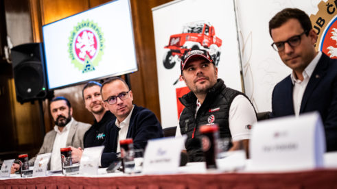 Představení Instaforex Loprais Teamu
